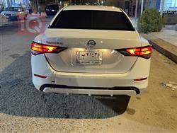 نيسان سنترا